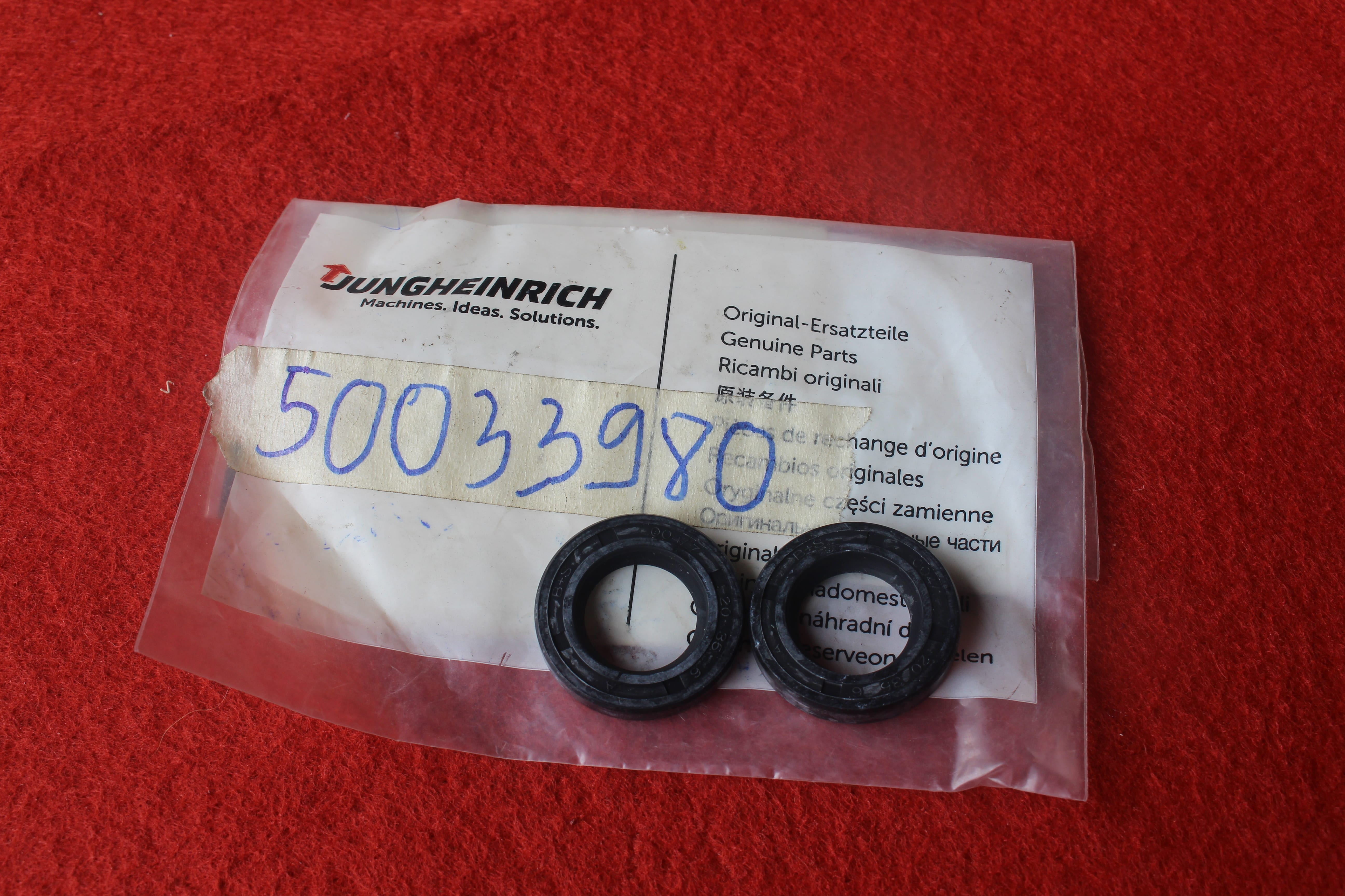 Shaft Seal (Phốt Trục Motor Lái) Xe Nâng Điện Reach Truck ETV 214/216 320/325 trước 2012